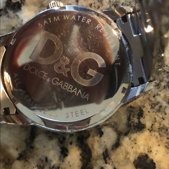 Dolce and gabanna watch - Picture 2 of 4